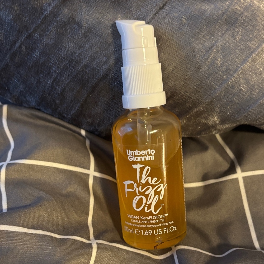 Neiman Marcus Hair Styling Oil - Golden